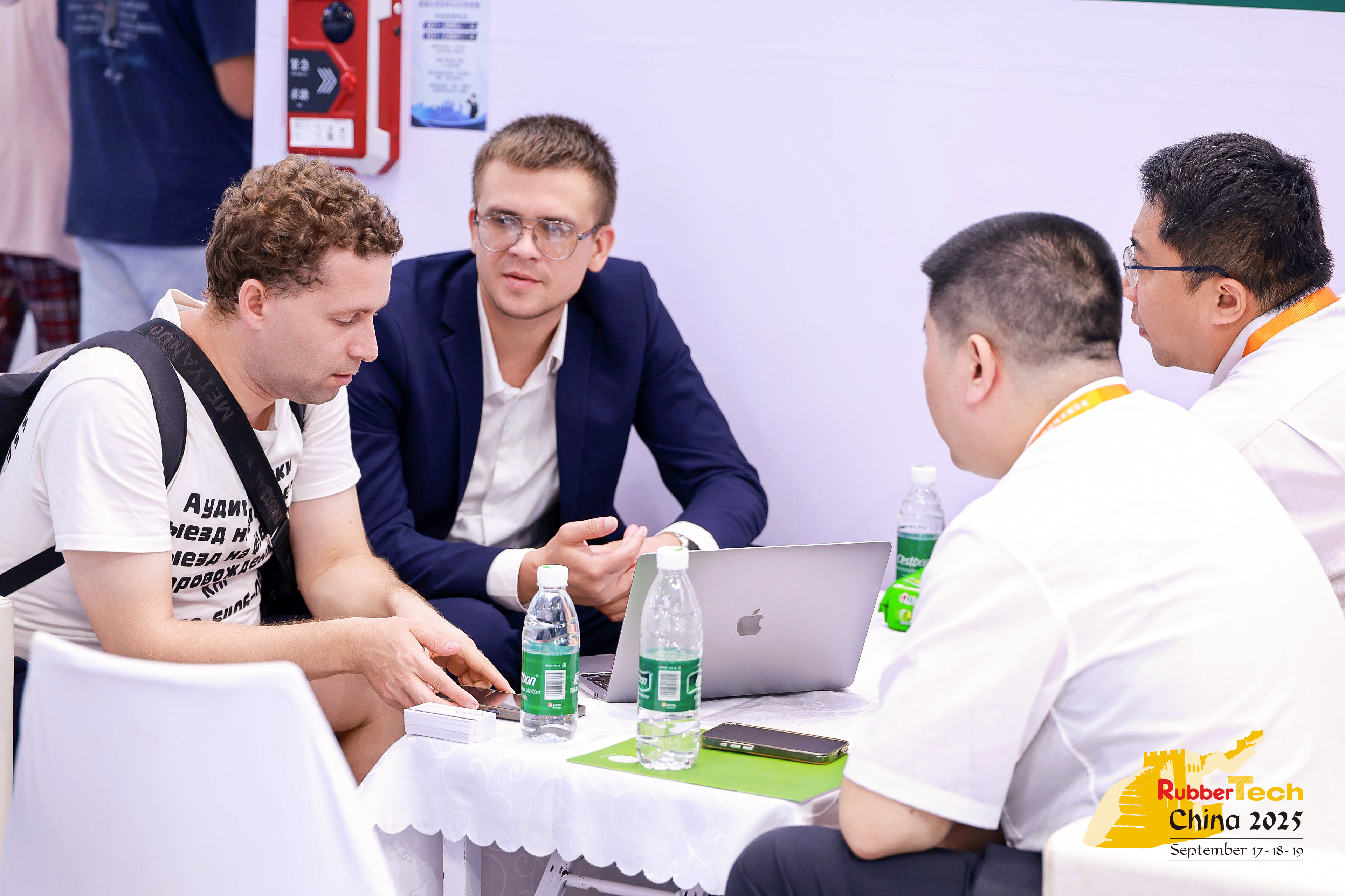 Поликем присутствовал на выставке Rubbertech China 2025. Захватывающие моменты!